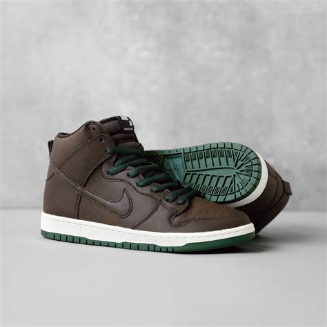 vegan Nike dunks